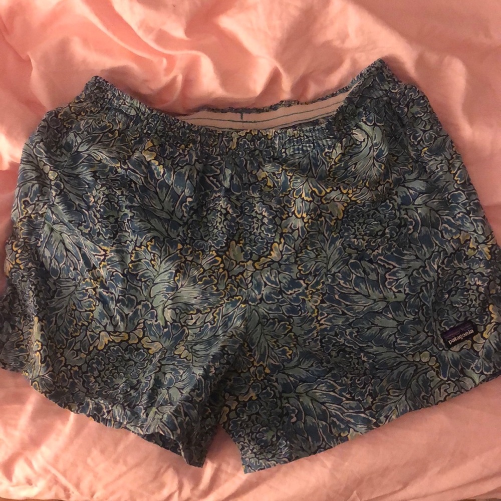 Patagonia baggies! 5 inch